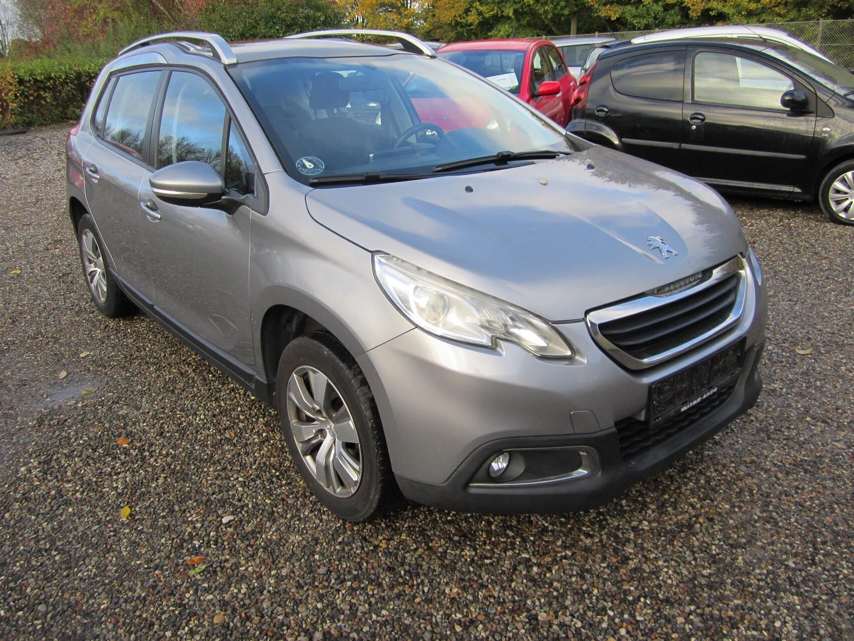 Peugeot 2008 1,2 VTi Allure Sky 82HK