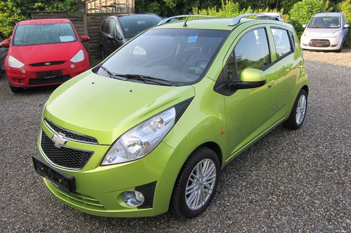 undefined Chevrolet Spark fra 2011 set udefra