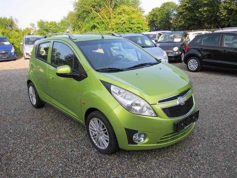 Chevrolet Spark 1,0 LS (ESP) 68HK 5d