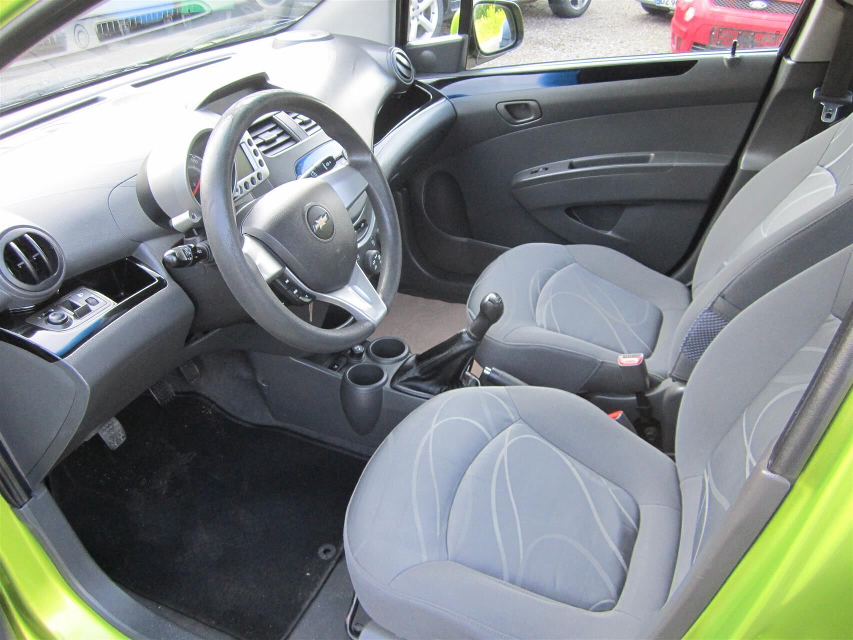 Chevrolet Spark 1,0 LS (ESP) 68HK 5d