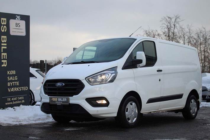 Hvid Ford Transit Custom 280S fra 2020 set udefra