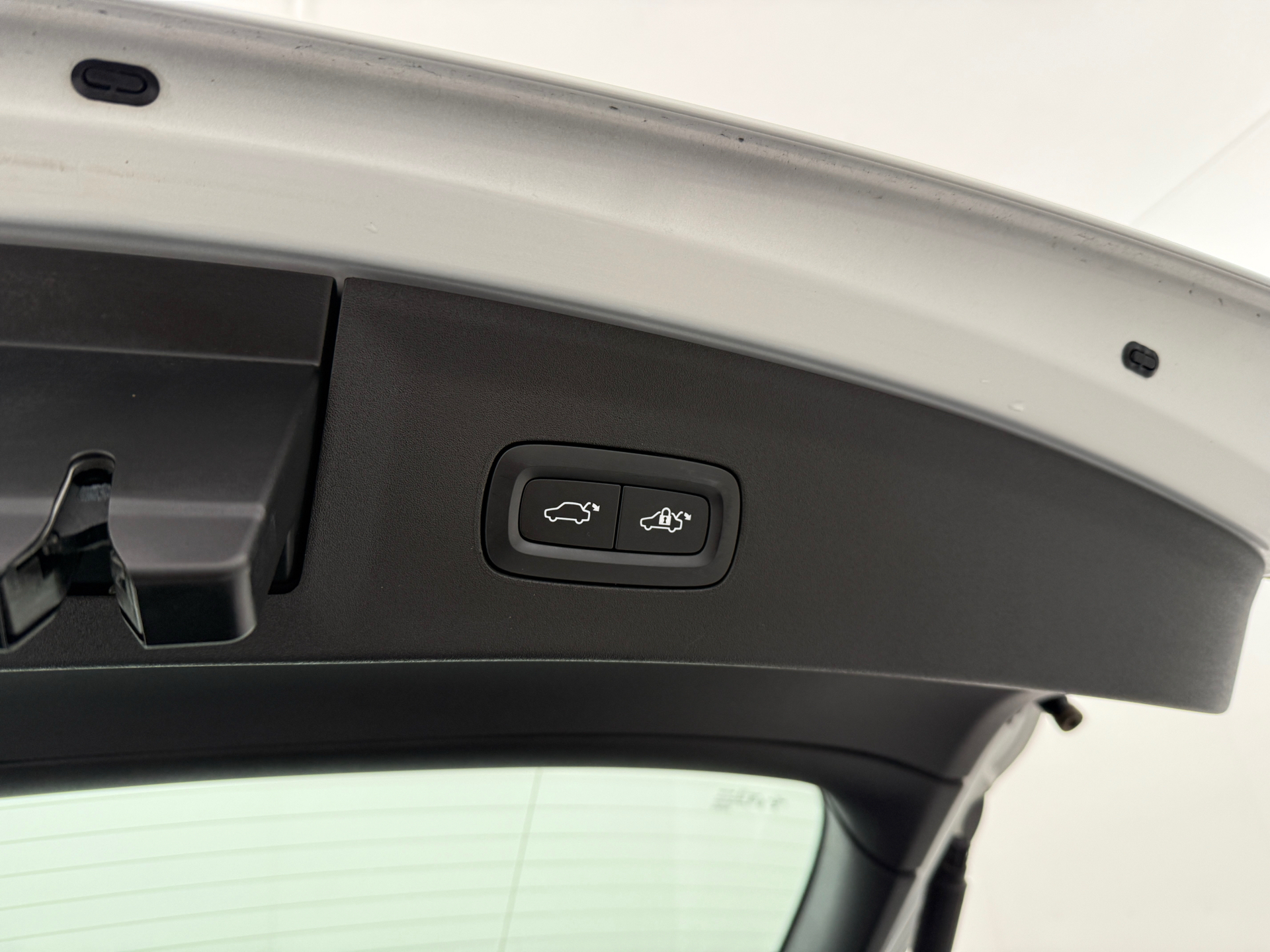 Sølv Polestar 2 fra 2023