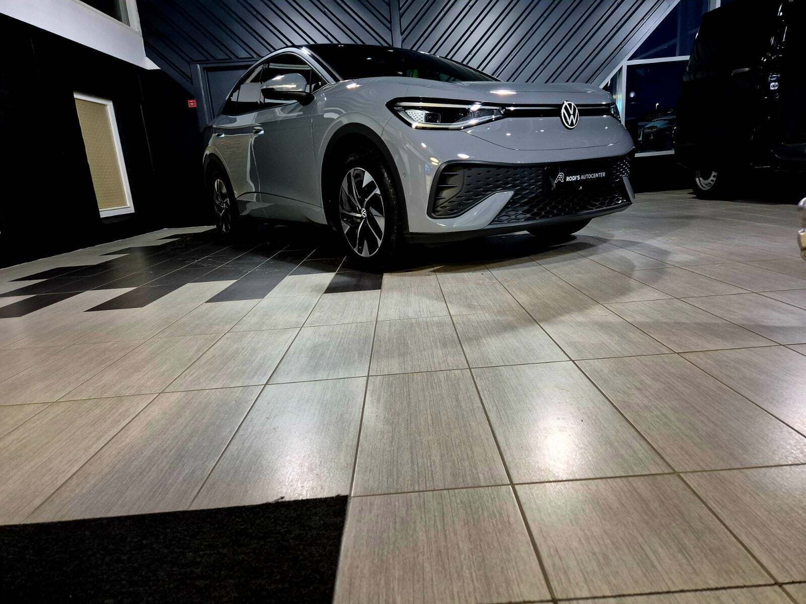 Grå VW ID.5 fra 2025