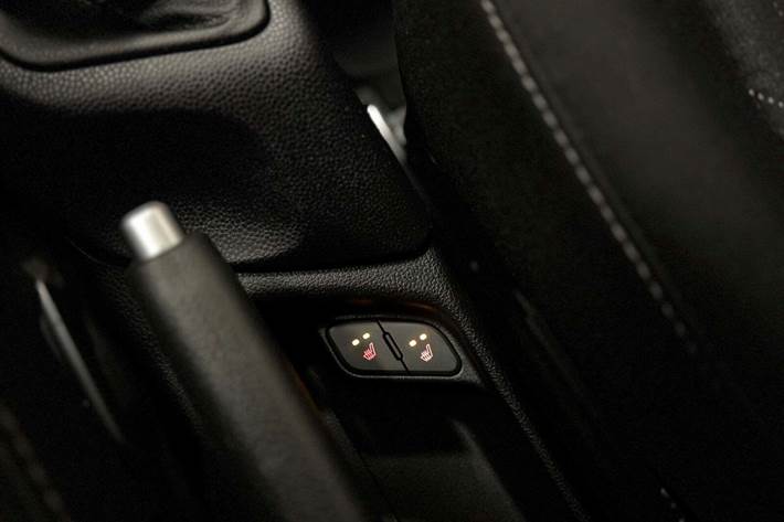 Rød Kia Picanto fra 2016