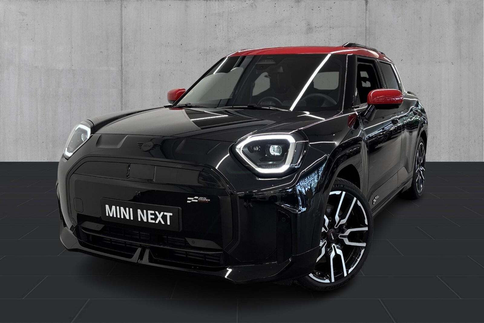 Sort Mini Aceman SE fra 2025