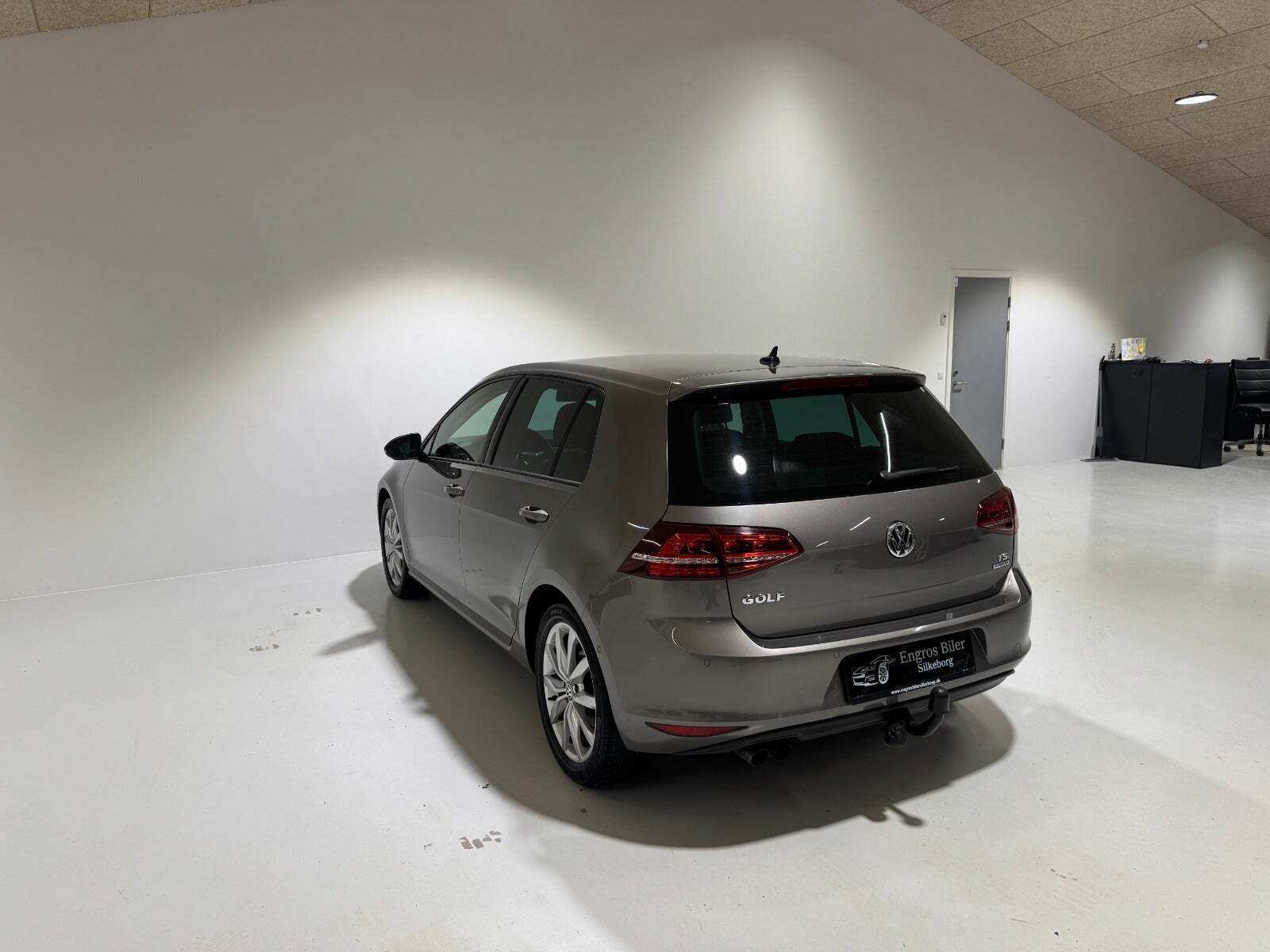 VW Golf VII 1,4 TSi 122 Highline DSG BMT