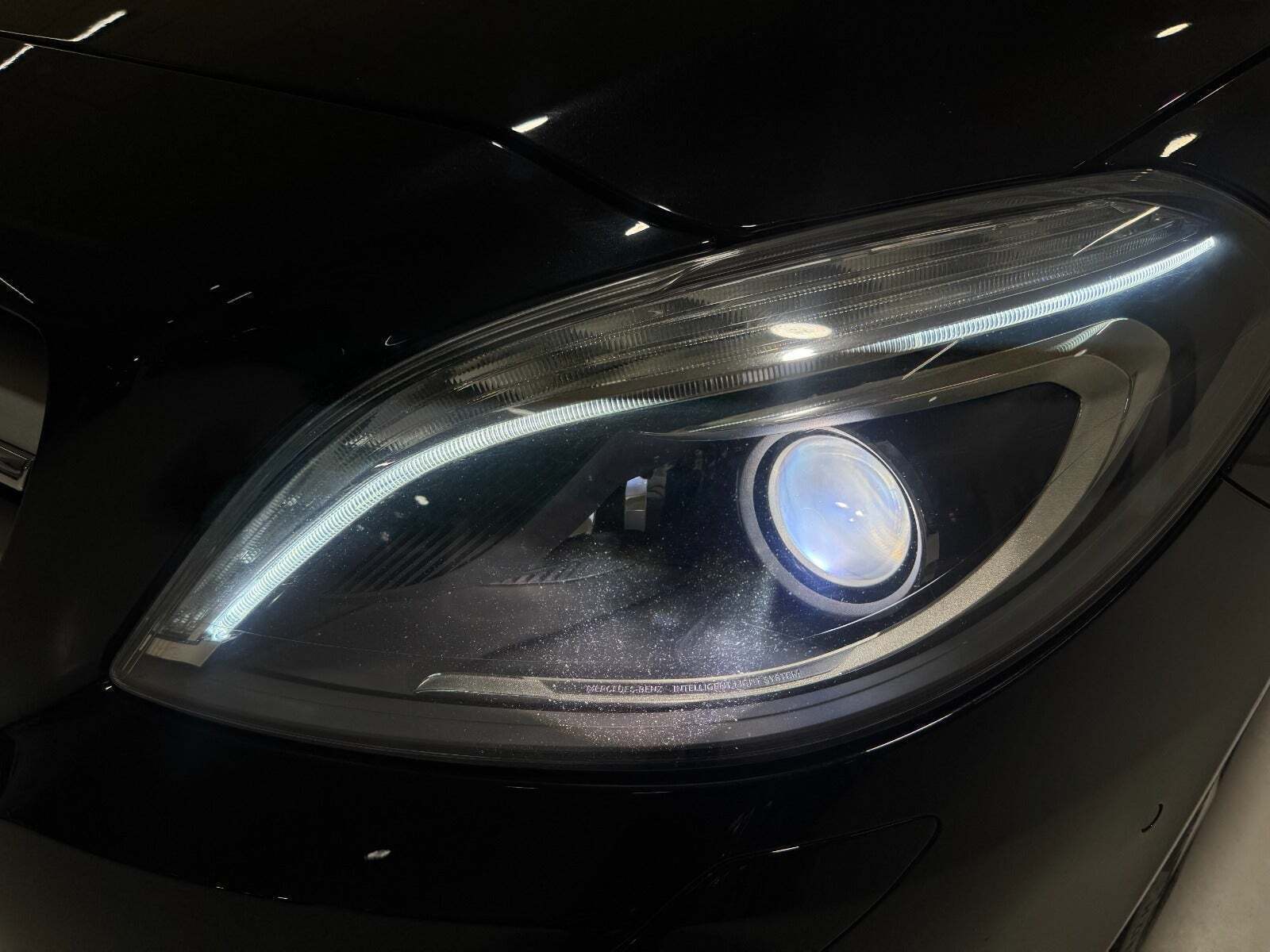 undefined Mercedes B220 fra 2014