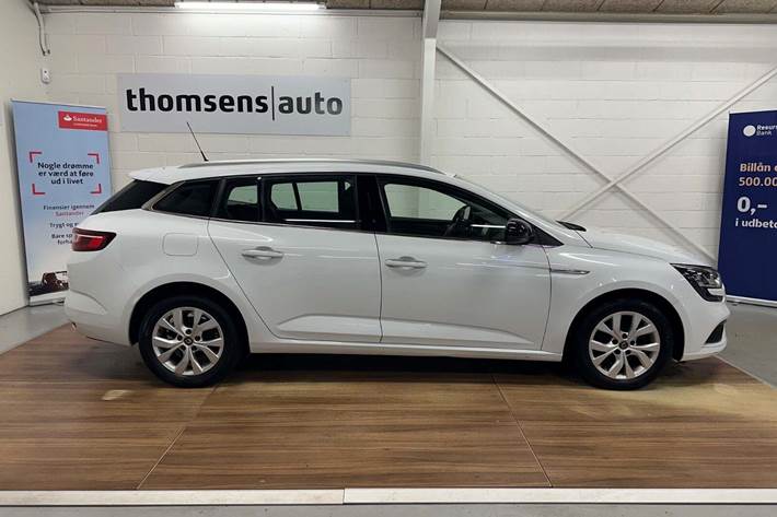 Hvid Renault Megane IV fra 2020