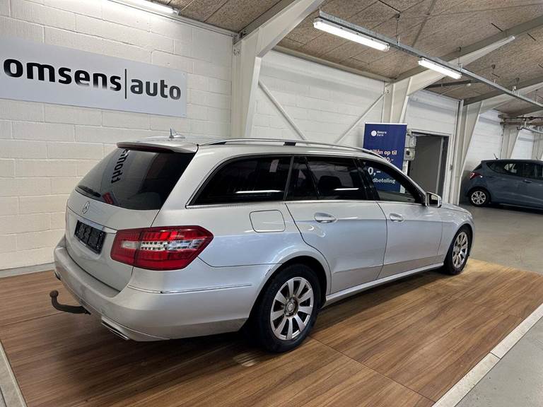 Mercedes E200 2,2 CDi Elegance stc. aut. BE