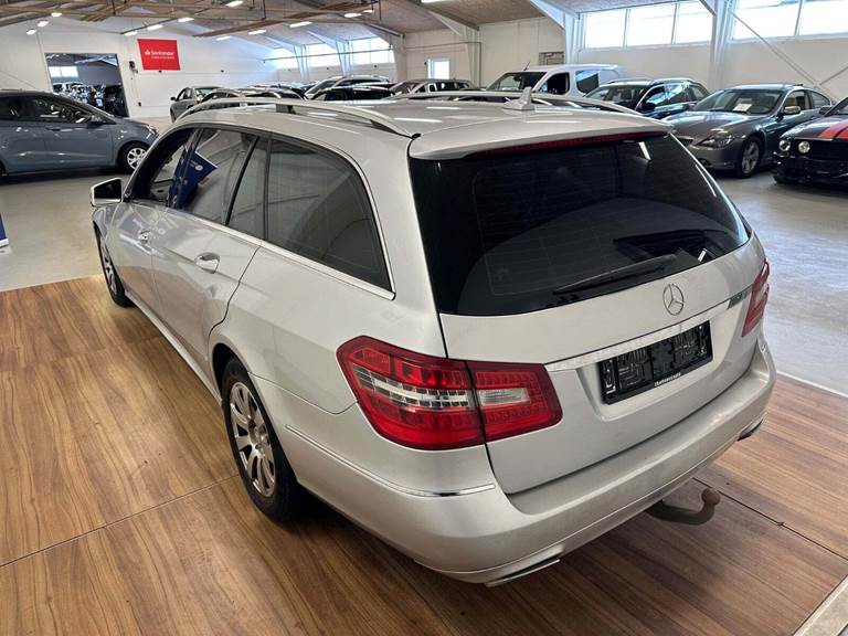 Mercedes E200 2,2 CDi Elegance stc. aut. BE