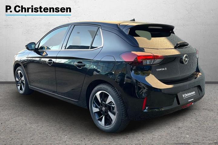Sort Opel Corsa-e fra 2023