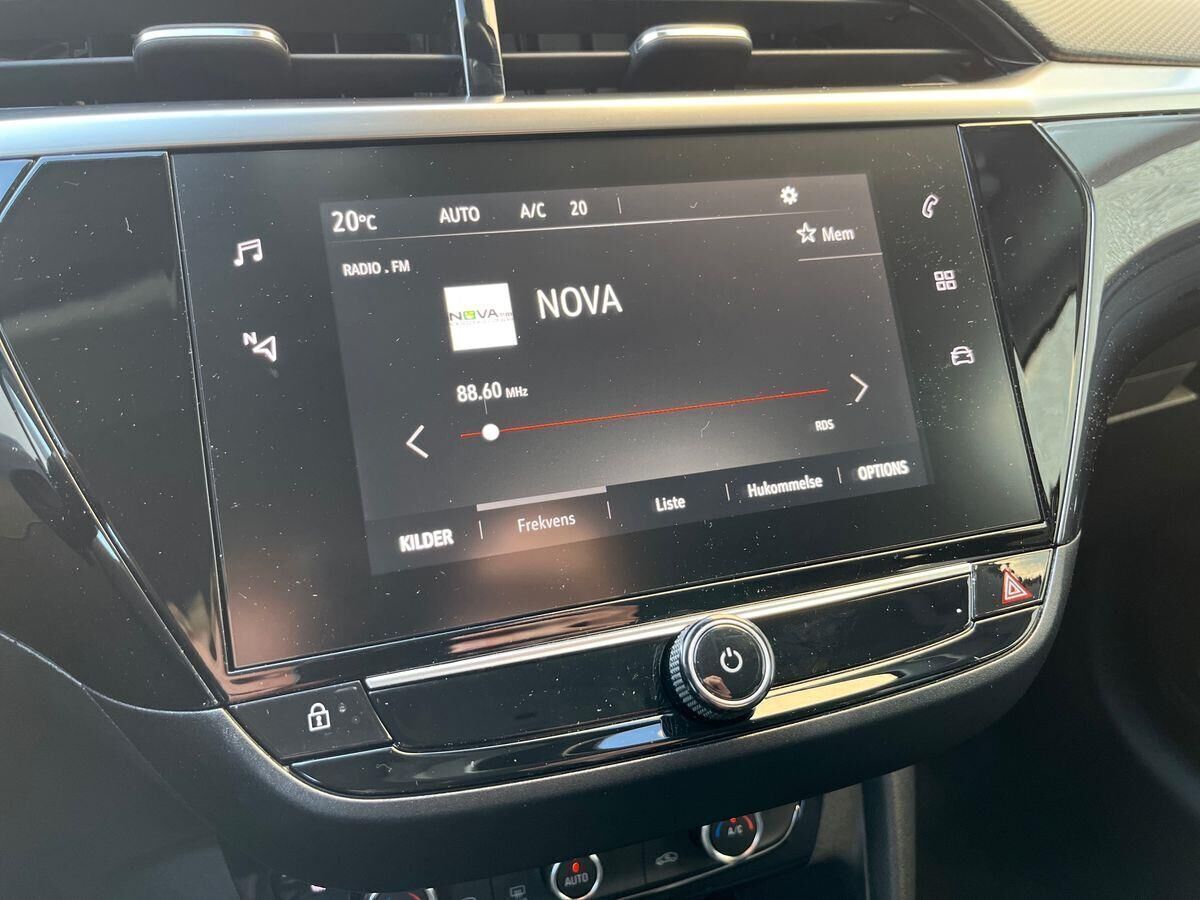 Sort Opel Corsa-e fra 2023
