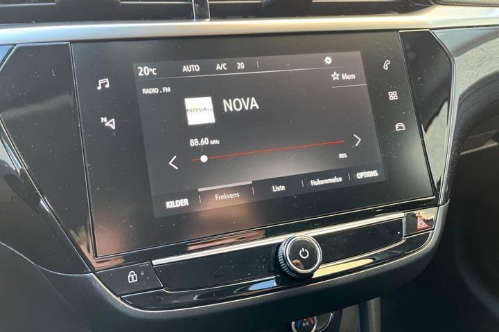 Sort Opel Corsa-e fra 2023