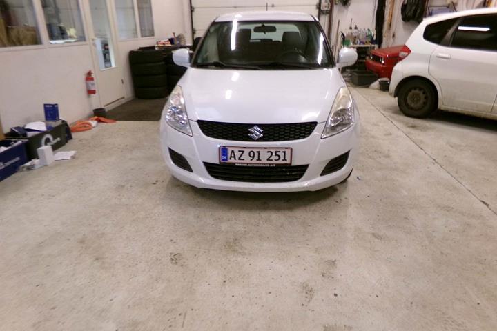 Hvid Suzuki Swift fra 2012