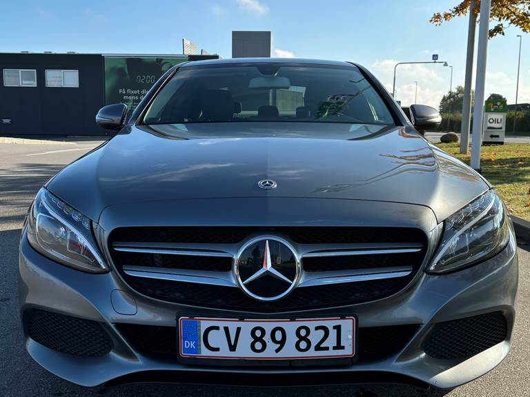 Mercedes C-Klasse 2,1 220 d Sedan 9G-TRONIC