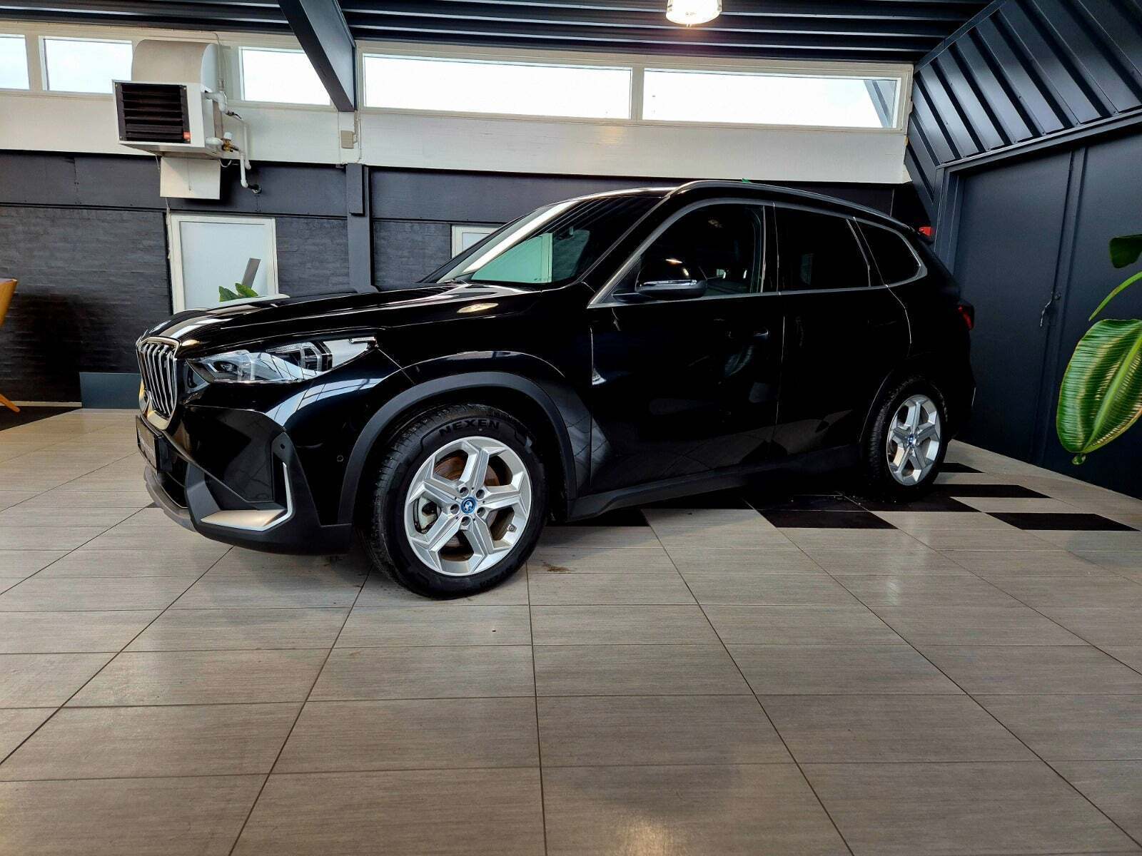 BMW iX1 xDrive30 Fully Charged