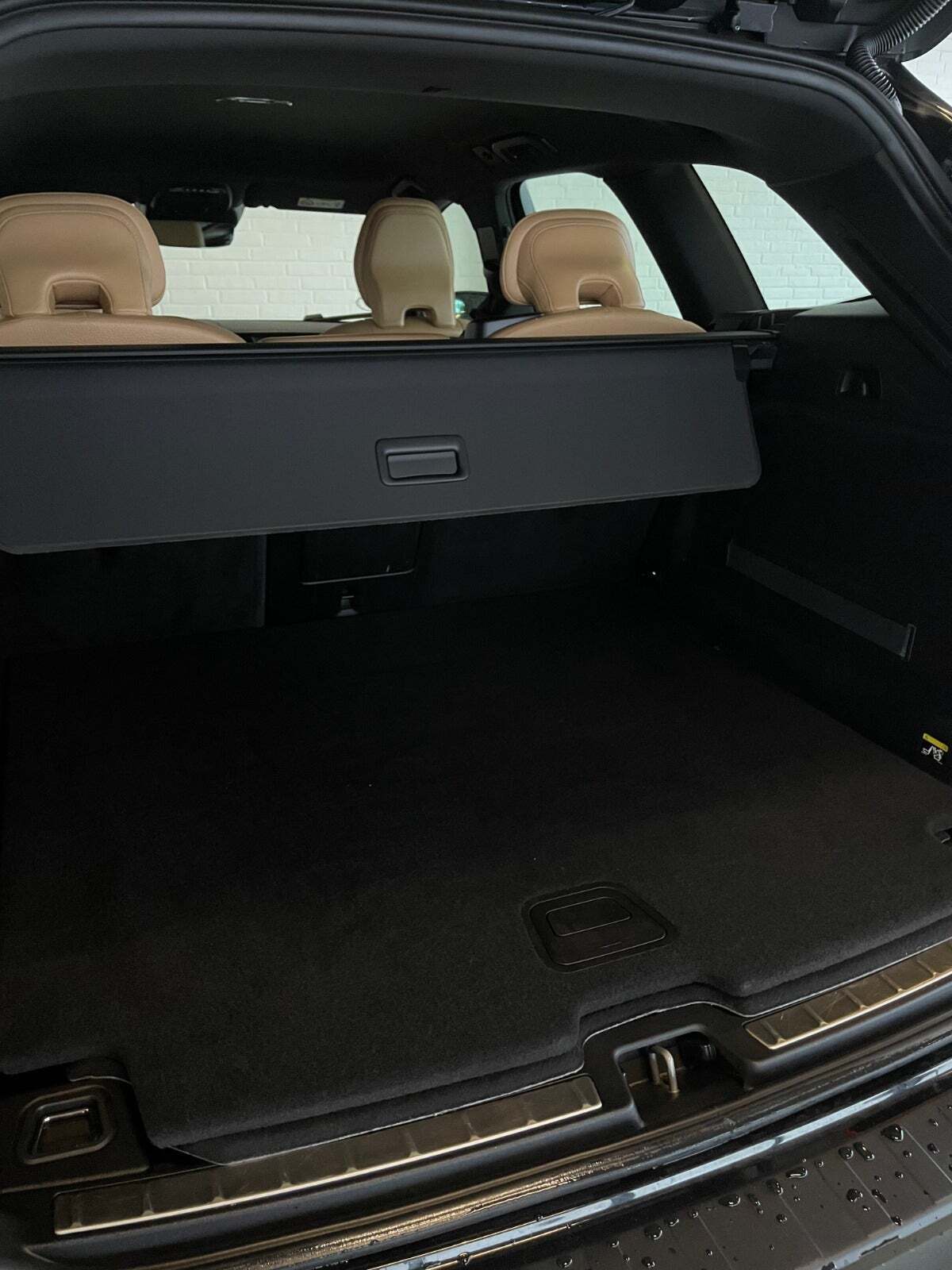 Sort Volvo XC60 fra 2019