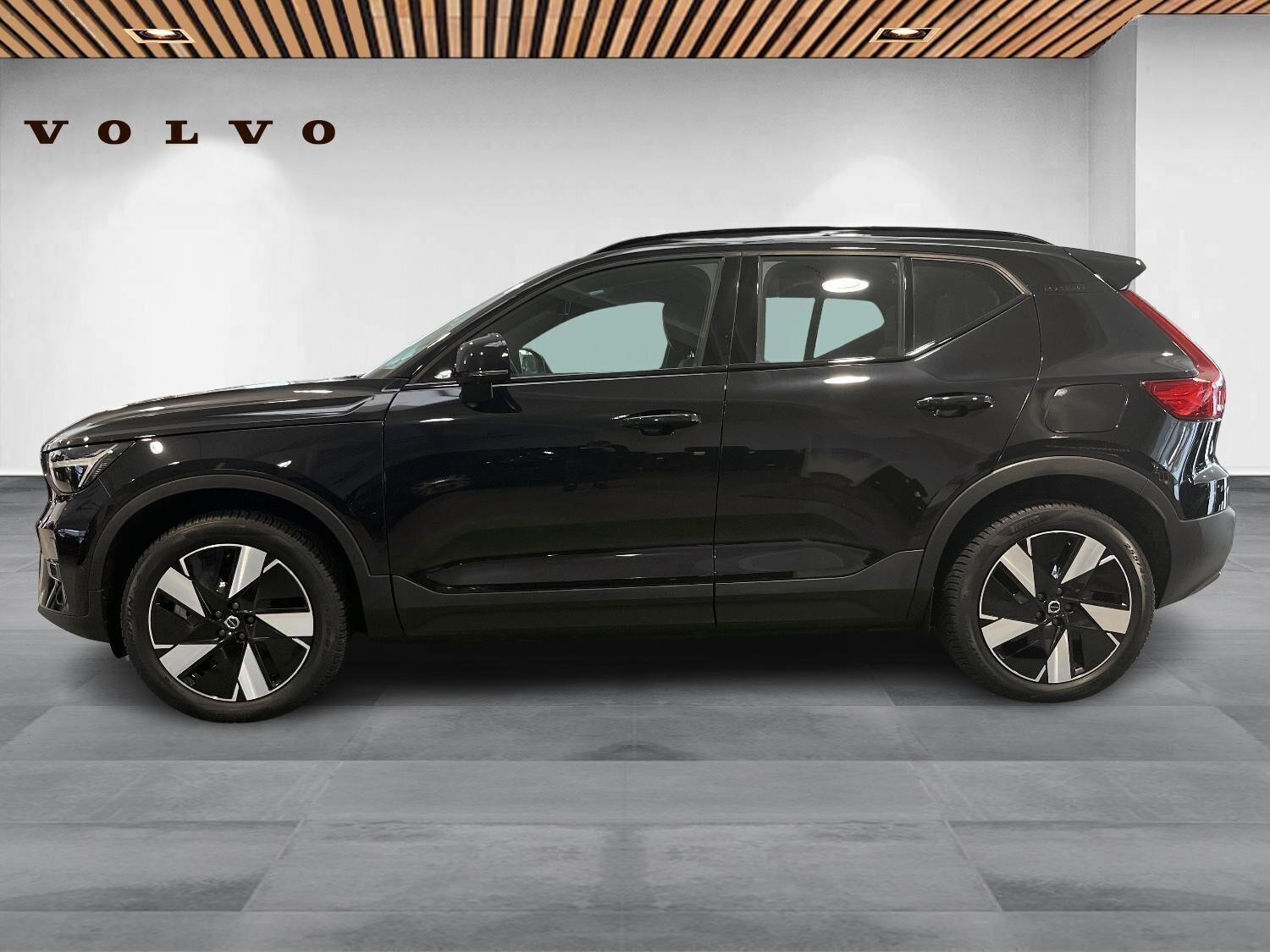 Volvo XC40 Recharge Extended Range Ultimate 252HK 5d Aut.