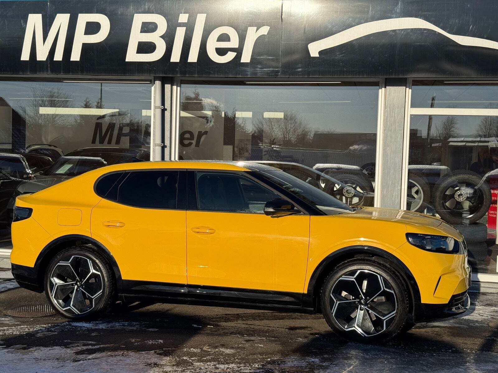 Ford Capri 82 Premium Extended Range