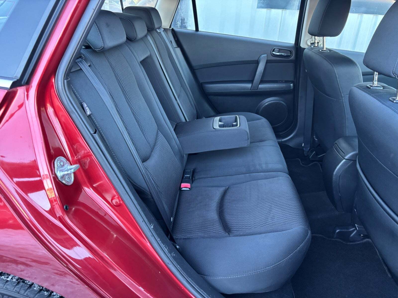 Rød Mazda 6 fra 2011