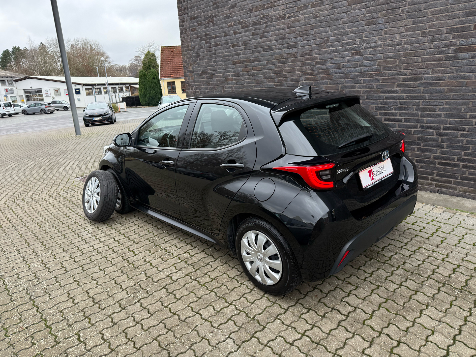 Toyota Yaris 1,5 Hybrid Active Technology Plus 116HK 5d Trinl. Gear