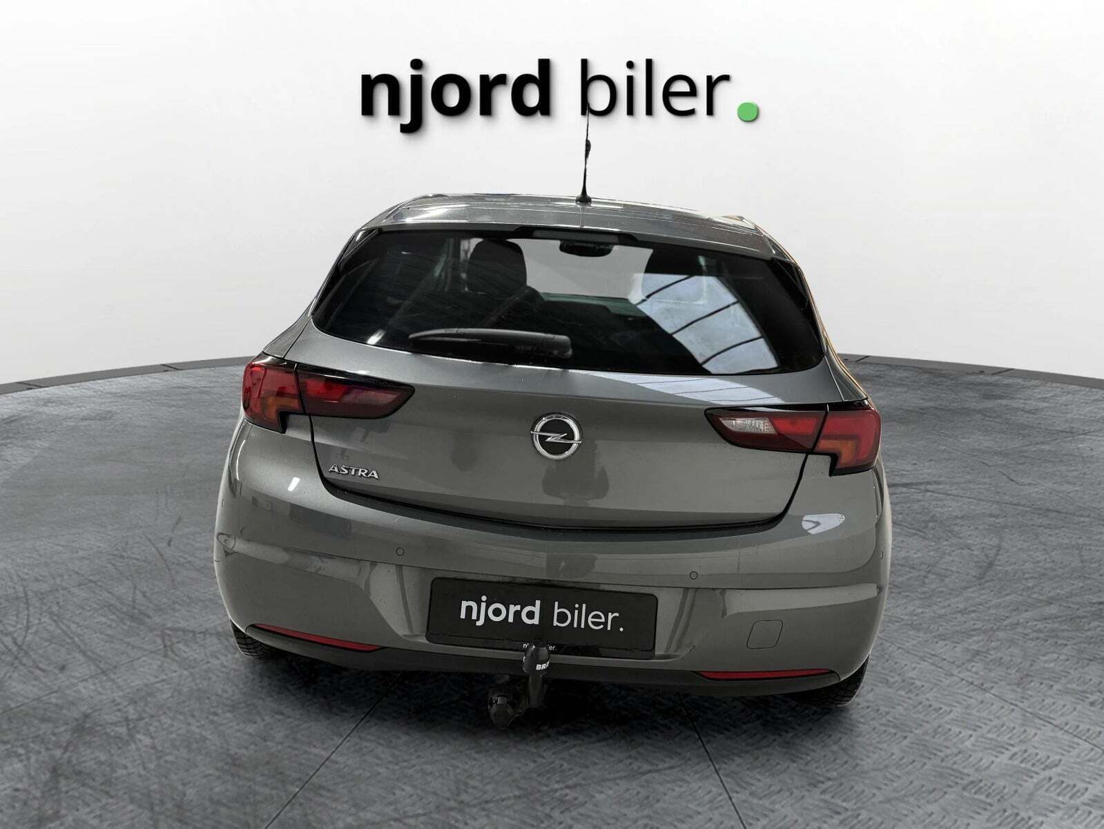 Opel Astra 1,2 T 110 Edition