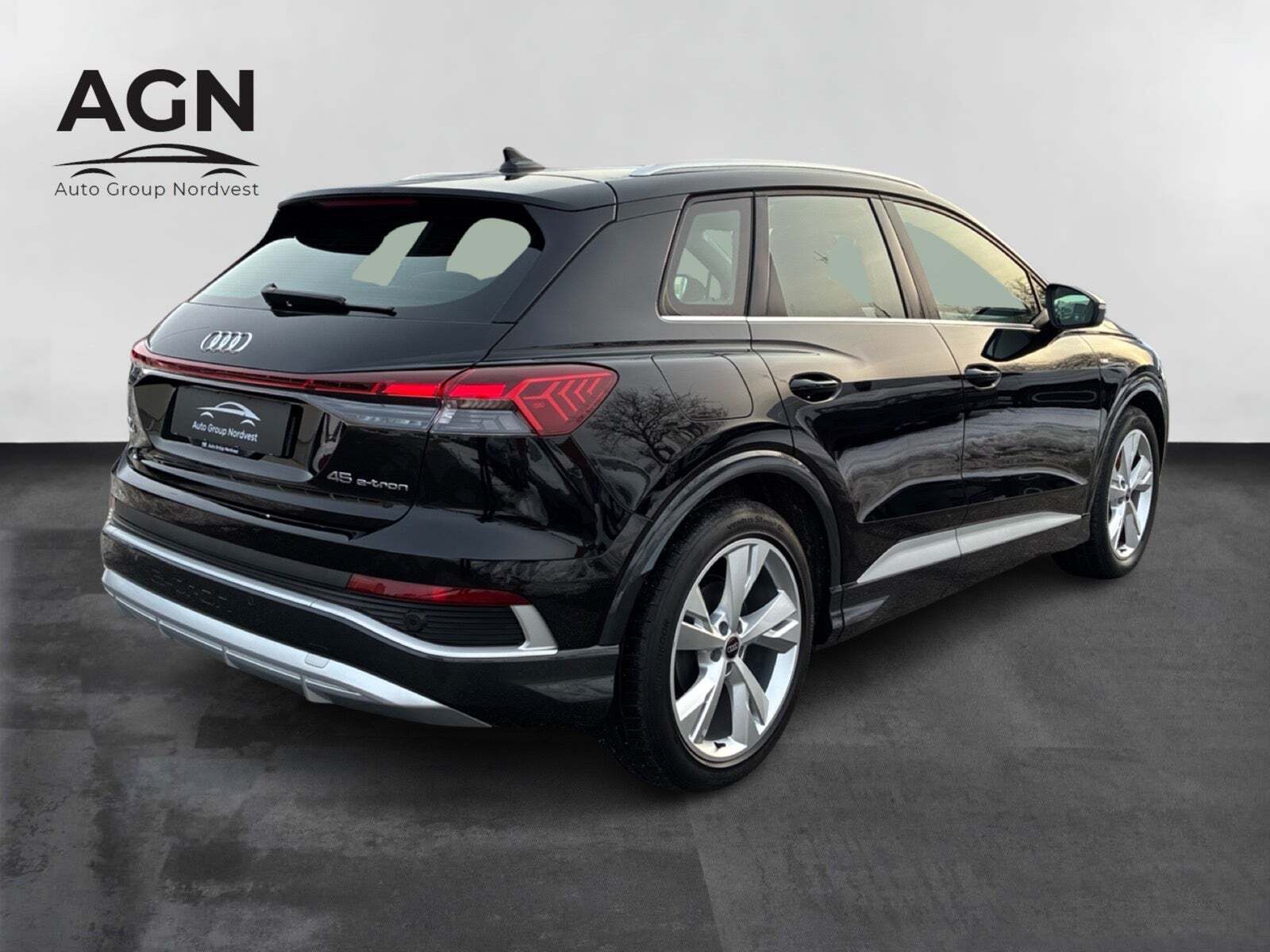 Audi Q4 e-tron 45 Progress