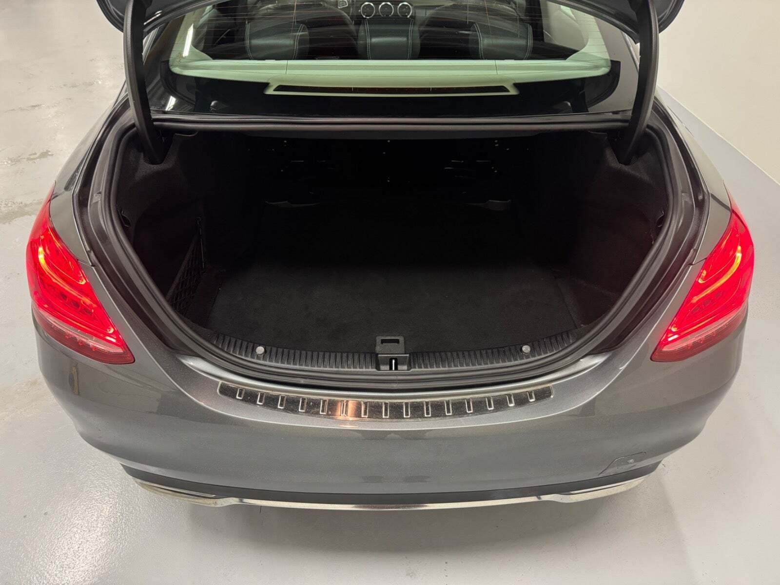 Mercedes C220 d 2,2 Business aut.