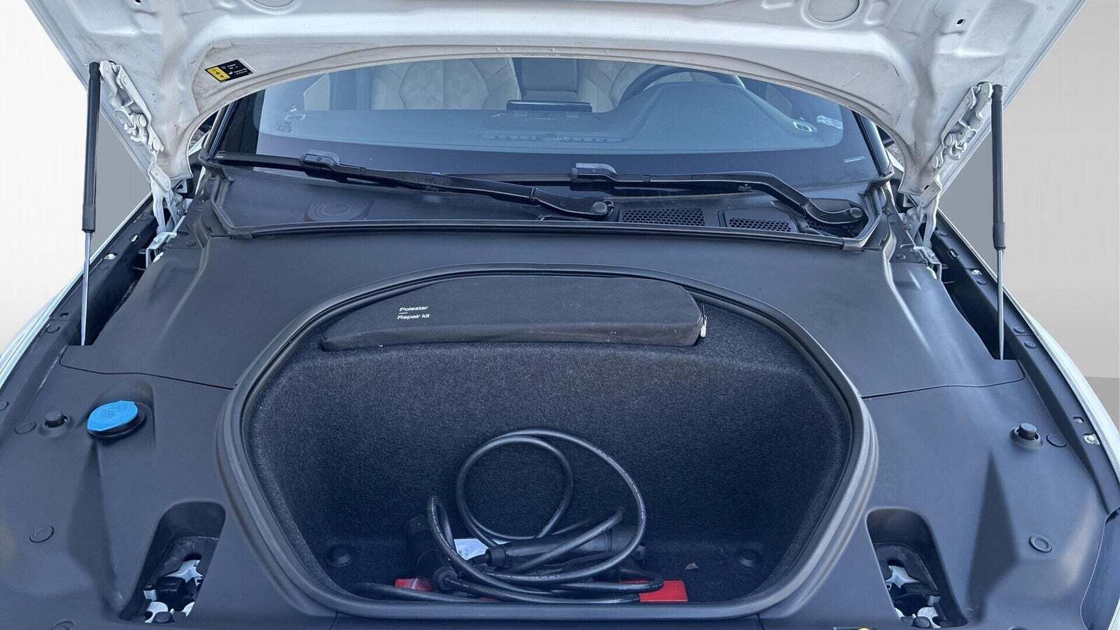 Hvid Polestar 2 fra 2023