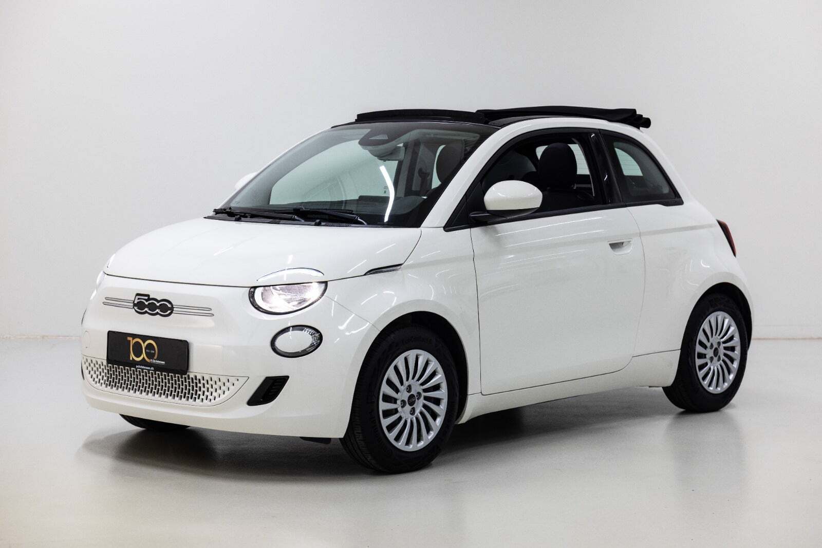 Fiat 500e 42 Icon Cabrio