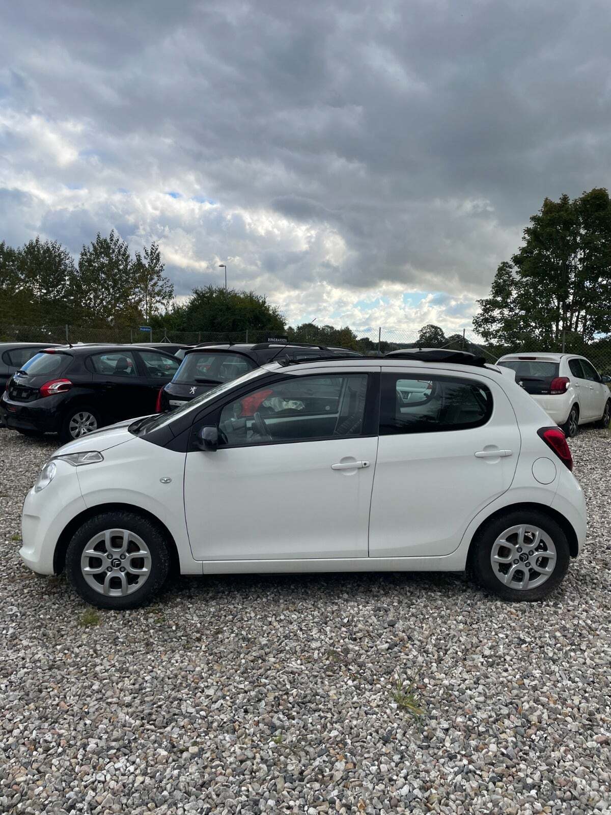 Citroën C1 1,0 e-VTi Shine Airscape