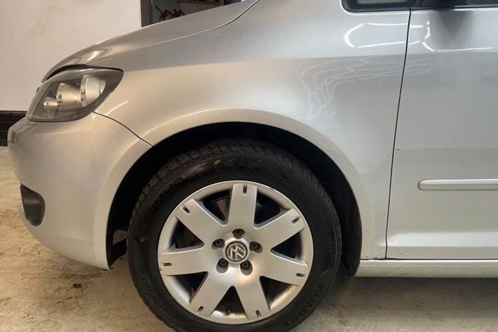 Grøn VW Golf Plus fra 2010