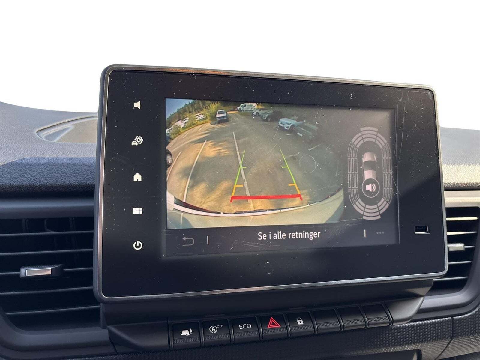 Hvid Renault Trafic fra 2025