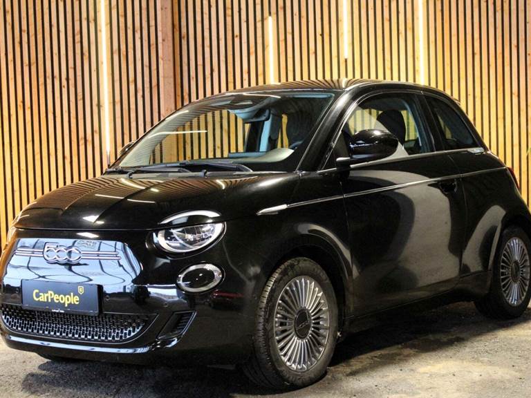 Fiat 500e 42 la Prima 3+1