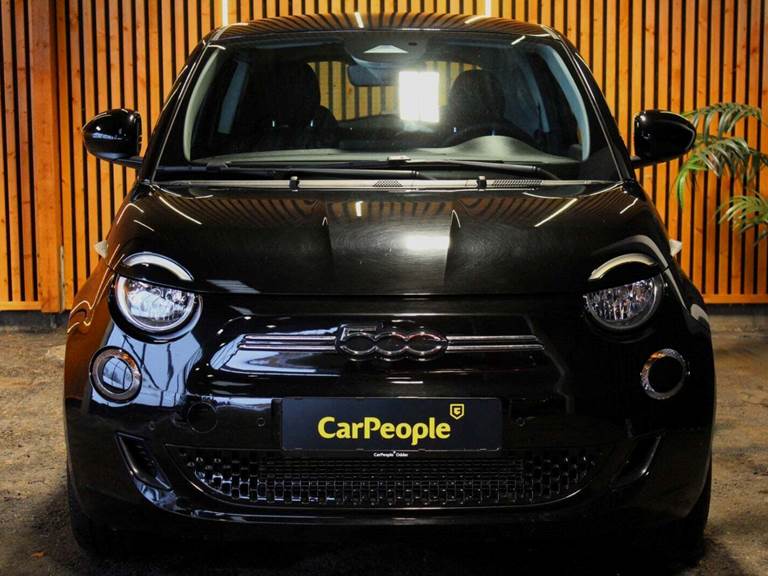 Fiat 500e 42 la Prima 3+1