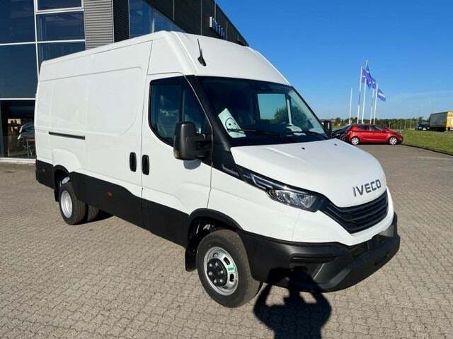 Iveco Daily 3,0 35C18 12m³ Van AG8