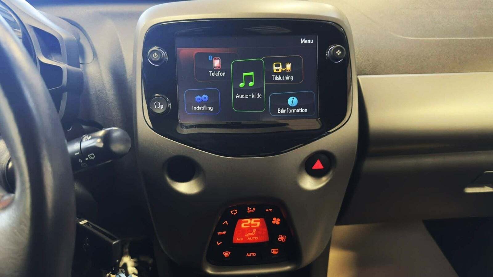 Hvid Toyota Aygo fra 2019