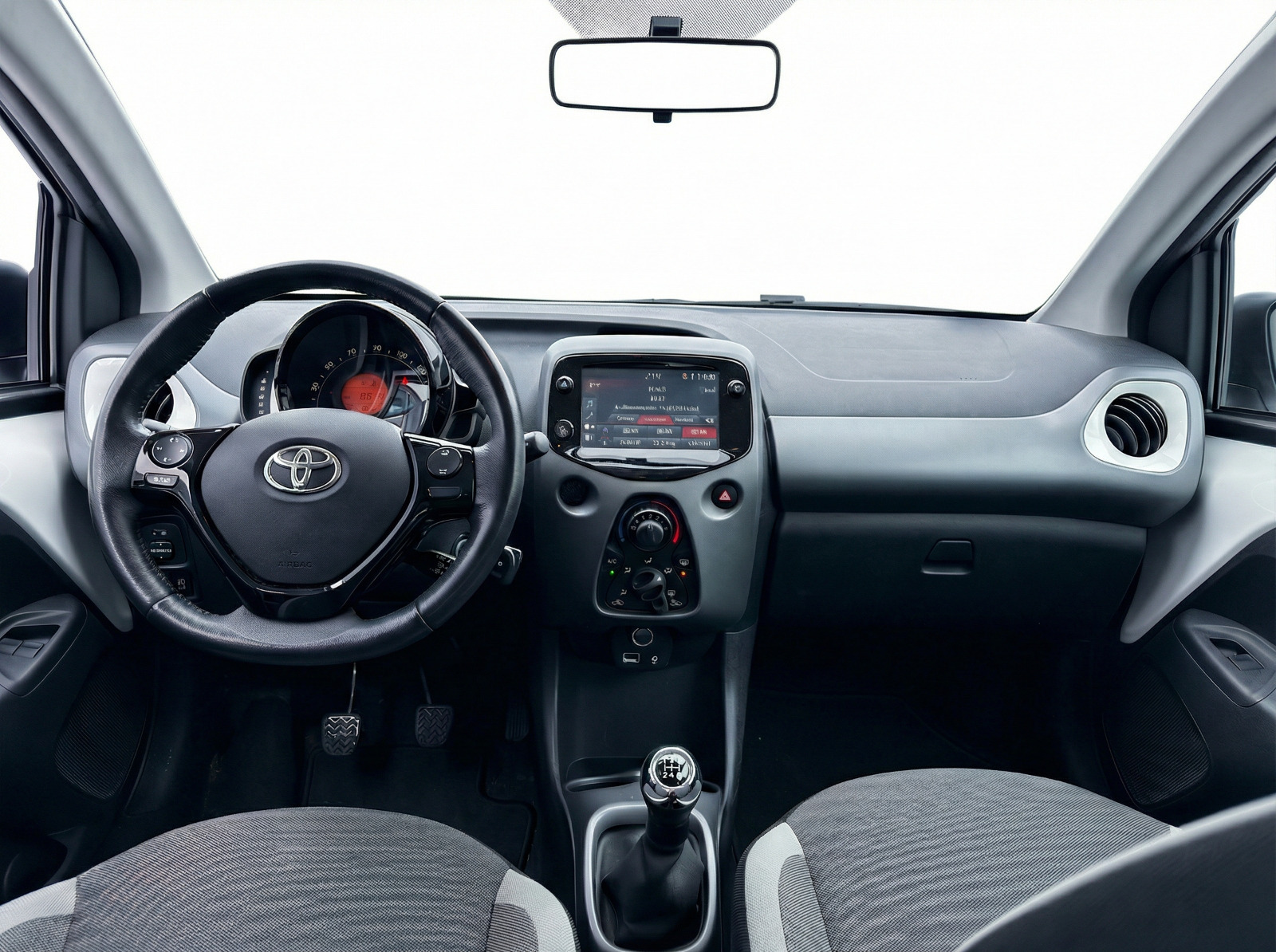 Toyota Aygo 1,0 VVT-i x