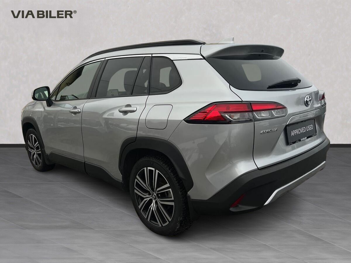 Toyota Corolla Cross 2,0 Hybrid Elegant Luxury E-CVT 197HK 5d Aut.
