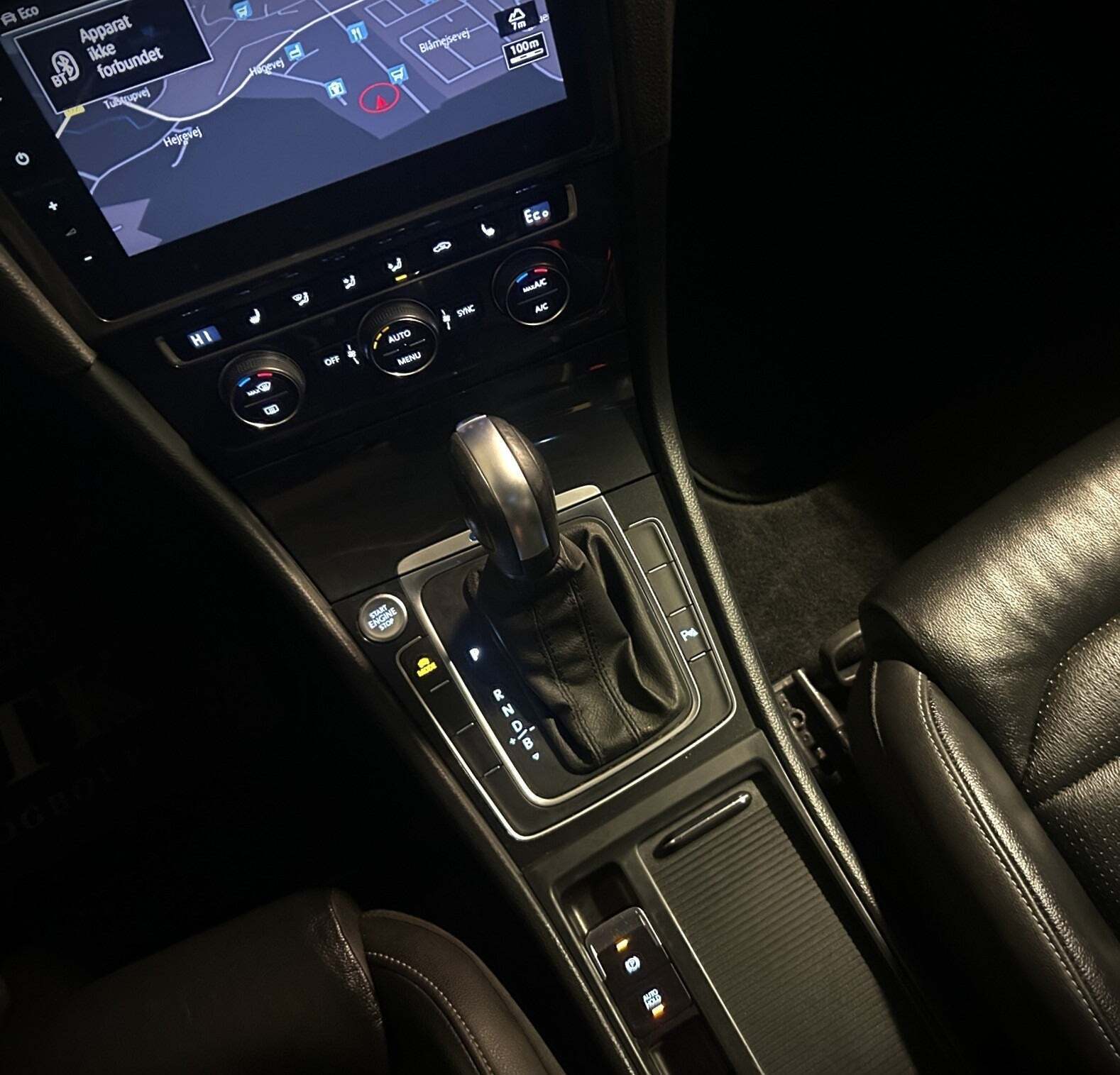 Sølv VW e-Golf VII fra 2020