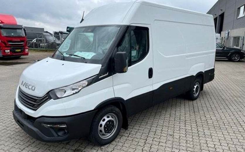 Iveco Daily 2,3 35S14 12m³ Van