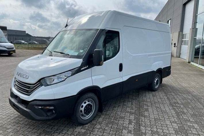 Hvid Iveco Daily fra 2026