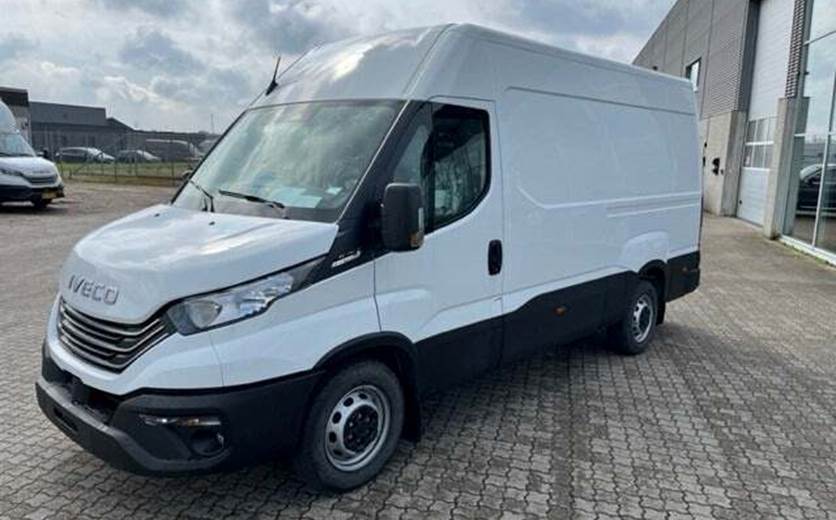 Iveco Daily 3,0 35S18 12m³ Van AG8