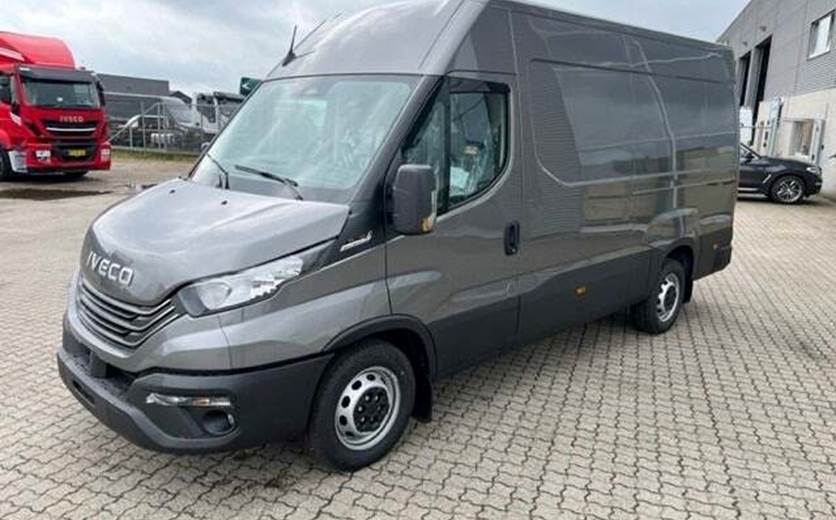 Iveco Daily 2,3 35S14 12m³ Van