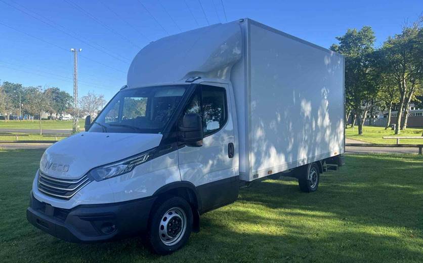 Iveco Daily 3,0 35S18 4100mm Alukasse m/lift AG8