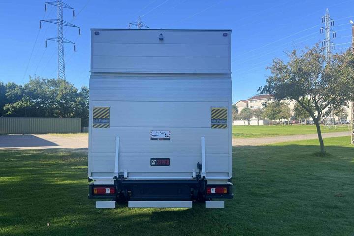 Hvid Iveco Daily fra 2026