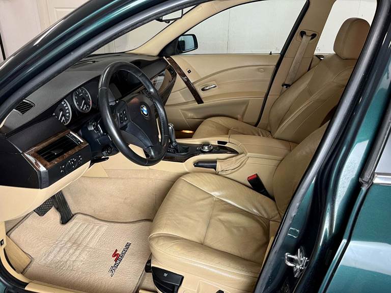 BMW 530i 3,0 aut.