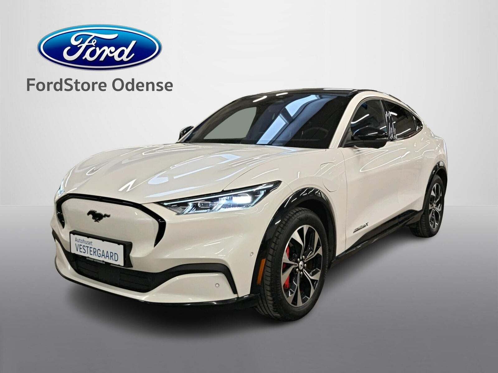 Ford Mustang Mach-E 98 Premium Extended Range AWD