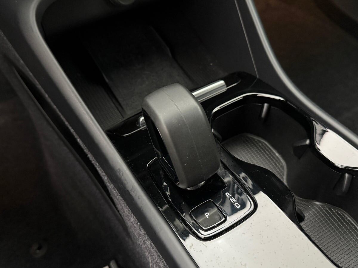 Sort Volvo XC40 fra 2022