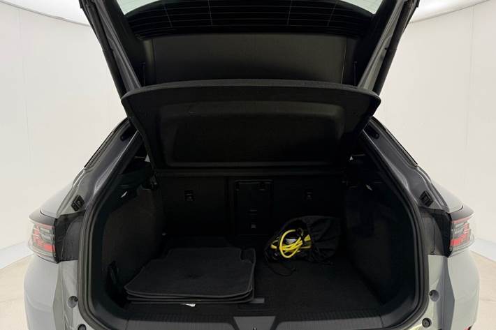 Grå VW ID.4 fra 2021